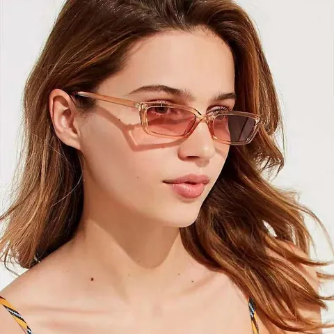 Lunettes de Soleil Fashion Rétro Yeux de Chat Petite Monture Plastique Transparent Verres Océan Protection UV400 pour Femmes Hommes