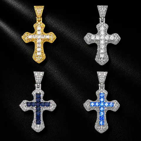 Collana con Ciondolo a Croce Hip Hop Iced Out per Uomo Gioielli Religiosi in Rame con Zirconia Catena a Corda Accessorio