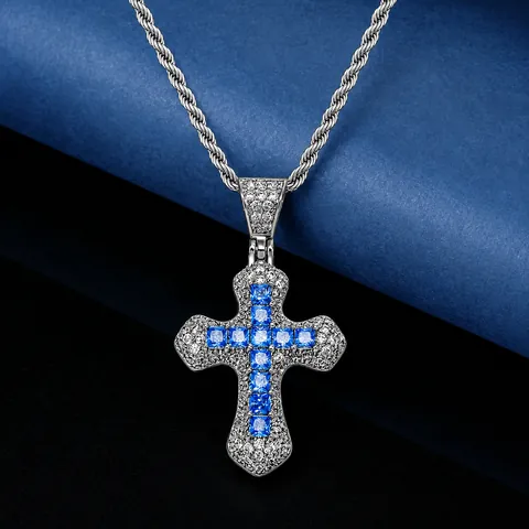Collana con Ciondolo a Croce Hip Hop Iced Out per Uomo Gioielli Religiosi in Rame con Zirconia Catena a Corda Accessorio