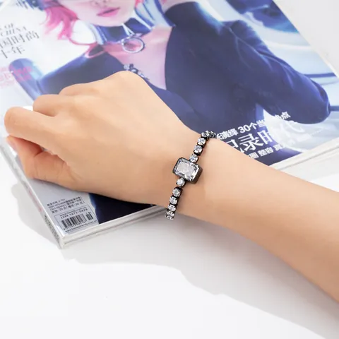 Minimalistisches Edelstahl Zirkonia Armband Für Damen Elegantes Eis-Crushed Rechteckiges Edelstein Tennis Armband Schmuck