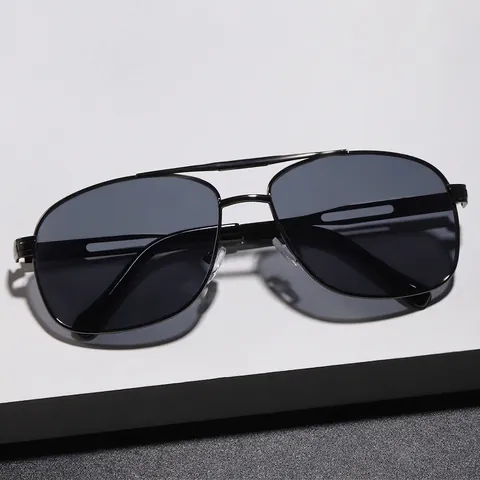 Fashion Retro Double Beam Square Metal Frame Sunglasses Women Men UV400 Personalized Shading Eyewear Travel Daily Gift
