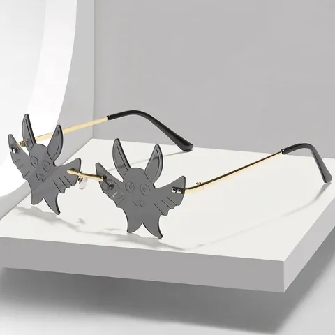 Bat Wings Rimless Sunglasses For Women Exaggerated Gothic Bat Shaped Party Eyewear Metal Frame UV400 Protection Sunglasses