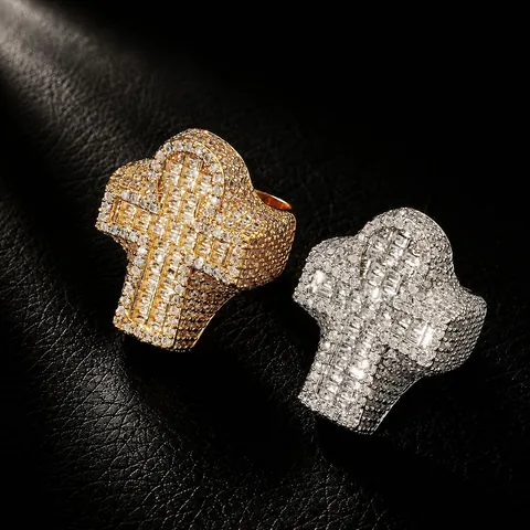 Bague Croix Ankh Hip Hop pour Hommes en Cuivre Iced Out Zirconia Bague Géométrique Bijoux de Style Rue Individuels