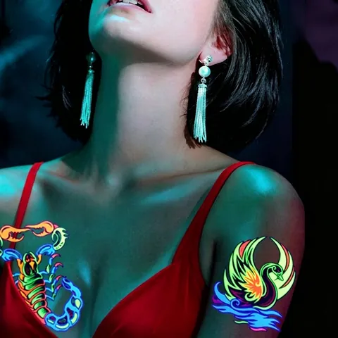 UV Fluorescent Scorpion Animal Temporary Tattoo Stickers For Halloween Party Assorted 3D Glow In Dark Body Art Waterproof Decals