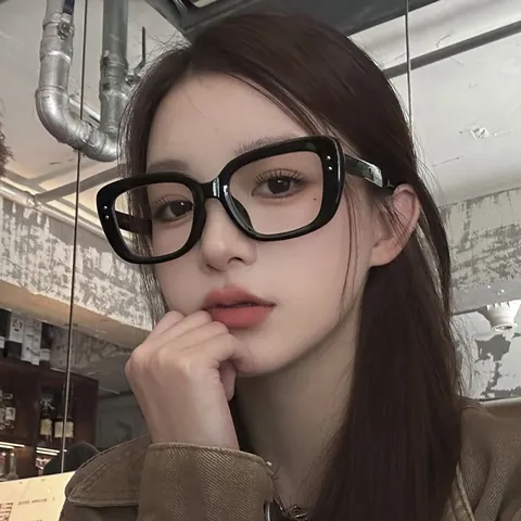 Square Anti-Blue Light Glasses For Women Men Retro Large Frame Optical Eyeglasses PC Frame AC Lens Fashion Rice Nail Decorative Clear Lens Eyewear