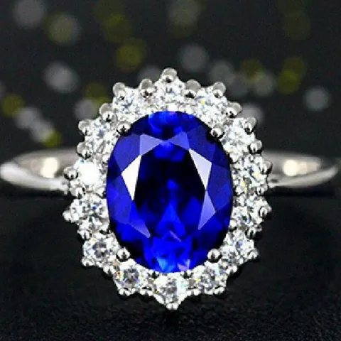 Vintage Kate Middleton Style Oval Zirconia Ring for Women Silver Plated Copper Halo Engagement Ring Wedding Jewelry Gift