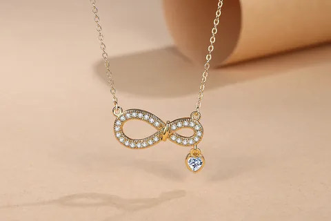 Fashion Infinity Heart Pendant Necklace For Women Copper Zirconia Micro Inlaid Minimalist Elegant Jewelry Valentine Day Gift