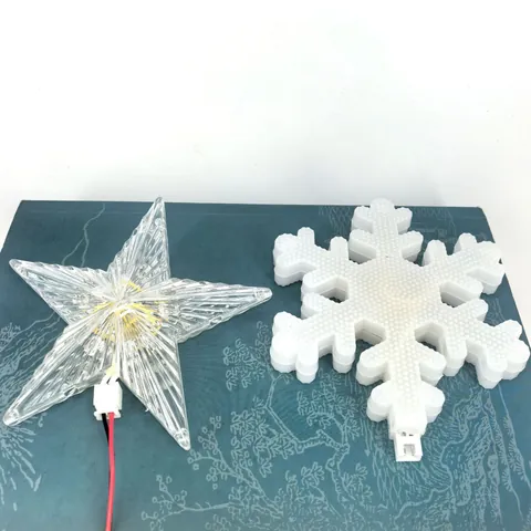 Cimier de Sapin de Noël LED Lumineux Étoile Flocon de Neige Décoration de Fête Accessoires Lumineux Lampe en Plastique Festive