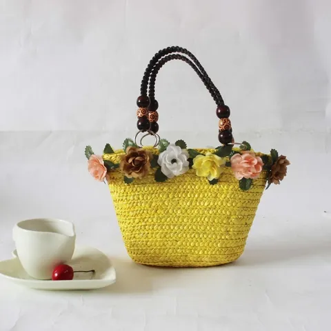 Handgemaakte Stroweven Handtas met Veelkleurige Bloemen en Houten Kralen Handvat Vrouwen Zomer Strand Vakantie Bloemen Tas