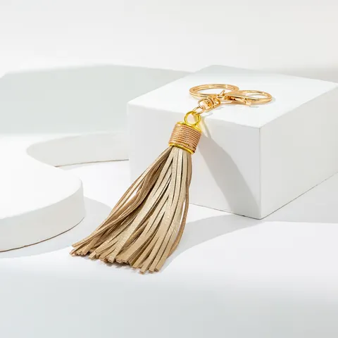 Handmade Leather Tassel Keychain For Women Bag Charm Car Key Ring Alloy Pendant Decoration Accessories