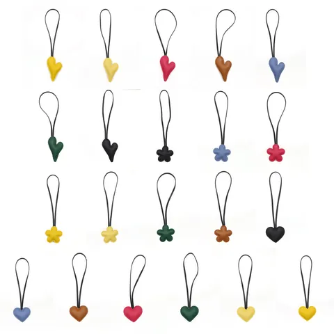 Ins Style Creative Leather Heart Flower Bag Charm Cute Car Keychain DIY Hanging Ornament Accessories For Women Girls