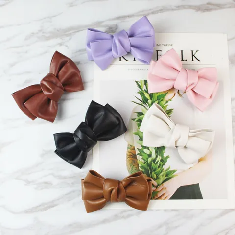 Handgemaakte PU-leren Strik Haarclip Elegante Eendenbekclip Voor Vrouwen Kinderen Temperament Effen Kleur Strik Haaraccessoire