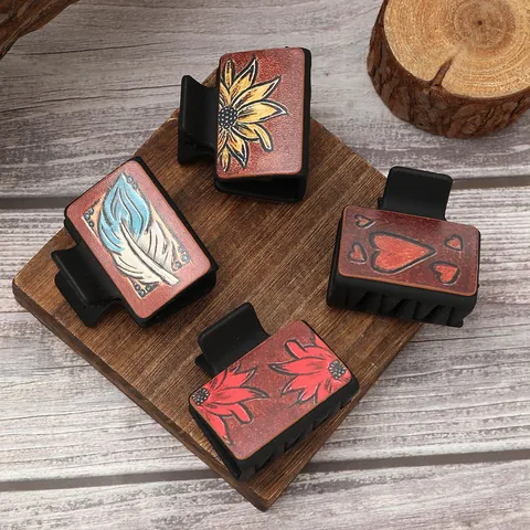 Vintage Western Faux Leather Hair Claw Clip Sunflower Feather Heart Pattern Printed Shark Hair Clip For Women Daily Accessories