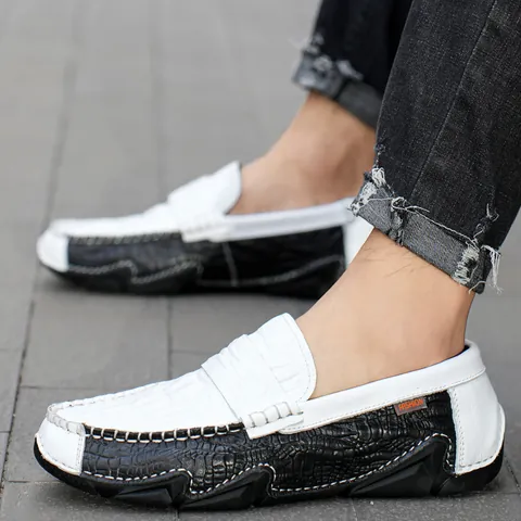 Men Top Layer Cowhide Driving Shoes British Business Loafers Crocodile Pattern Casual Soft Sole Leather Shoes Slip-on Flats