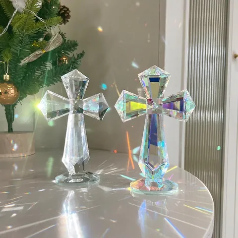 Crystal Cross Ornament Faceted Glass Jesus Cross Figurine With Round Base For Church Wedding Home Decor Christmas Gift