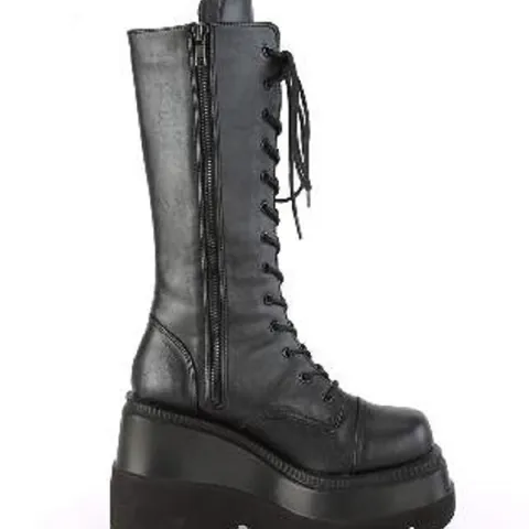 Gothic Platform Knee High Boots For Women Chunky Heel Side Zip Lace Up Punk Biker Knight Boots Black PU Leather Footwear