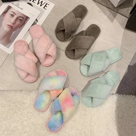 Women's Criss Cross Faux Fur Slippers Comfortable Warm Plush Flat Slide Sandals Open Toe Indoor Outdoor Home Shoes