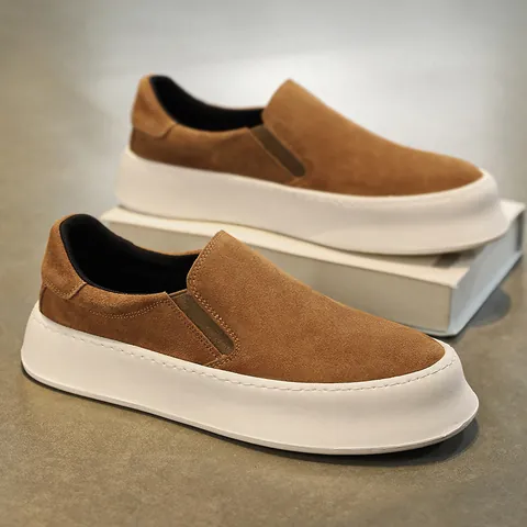 Scarpe da Skate Casual da Uomo in Stile Harajuku Giapponese con Suola Spessa Platform Slip-on in Camoscio Tinta Unita