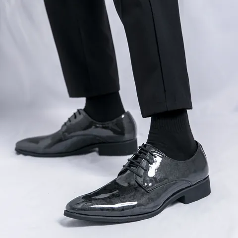 Men's Pointed Toe Patent Leather Dress Shoes Shiny Business Formal Wedding Groom Shoes Large Size Lace Up Oxfords