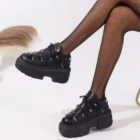 Women Gothic Punk Platform Sneakers 2024 New Chunky Sole Black PU Leather High Top Dad Shoes with Metal Plate Decor