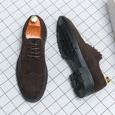 Herren Business Brogue Schuhe Wingtip Geschnitzt Matt PU Leder Schnürschuhe Formelle Freizeitkleidung Große Größe 46 Schwarz Braun