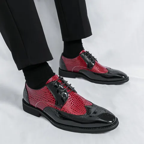 Men Brogue Shoes Wingtip Carving Lace Up Patent Leather Crocodile Texture Business Dress Oxford Shoes For Wedding Party