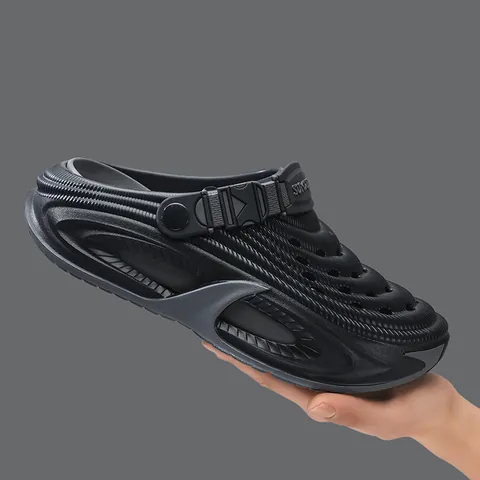 Summer Couple EVA Clogs Outdoor Beach Sandals Non-slip Platform Hollow Out Breathable Garden Shoes Casual Sporty Slippers For Men Women