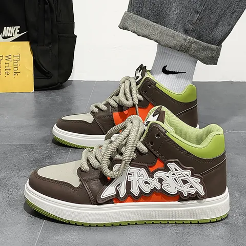 Sneakers Alte da Uomo Suola Spessa Blocchi di Colore Pelle Streetwear Scarpe da Skate Casual Moda Giovane