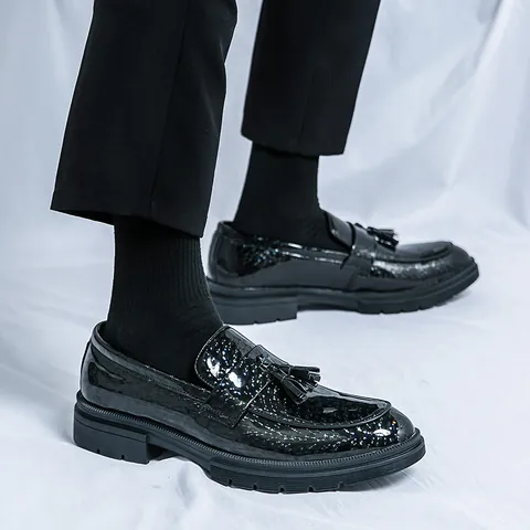 Men's Patent Leather Tassel Loafers Glossy Formal Dress Shoes For Business Wedding Banquet Plus Size Slip-On Shoes Black Silver