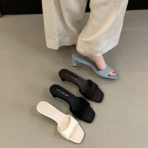 Ciabatte da Donna Minimaliste Punta Quadrata Tacco Largo Pelle PU Moda Cinturino Estate Sandali Comodi per Esterno