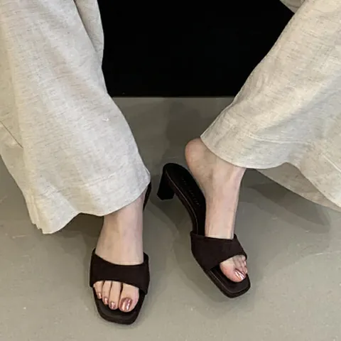 Ciabatte da Donna Minimaliste Punta Quadrata Tacco Largo Pelle PU Moda Cinturino Estate Sandali Comodi per Esterno