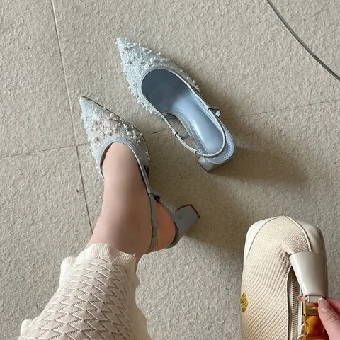 Women French Style Elegant Lace Pointed Toe Chunky Heel Sandals With Artificial Pearl Decoration Slingback Party Heels