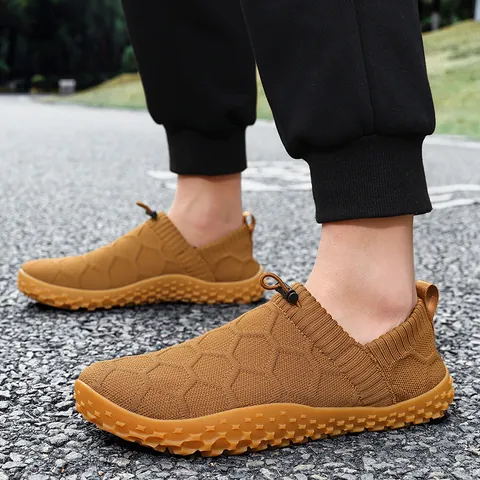 Breite Zehen Fly-knit Mesh Slip-On Sportschuhe Für Herren Damen Atmungsaktiv Barfuß Outdoor Wandern Laufschuhe Sneaker