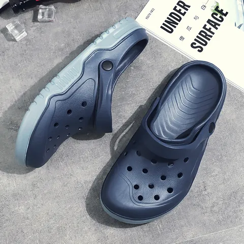 Unisex Thick Sole Clogs Breathable Non-Slip EVA Sandals For Men Women Couple Casual Beach Garden Shoes With Adjustable Heel Strap