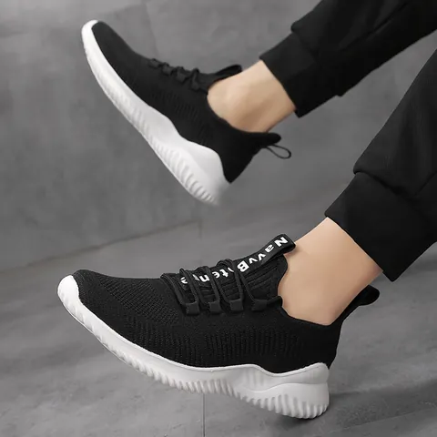 Unisex Summer Fly-knit Mesh Casual Shoes Breathable Lightweight Running Sneakers Men Women Travel Walking Shoes