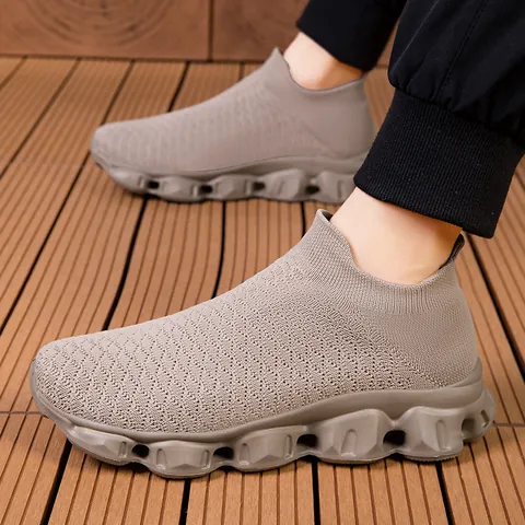 Unisex Popcorn Sole Knit Breathable Running Shoes Lightweight Flyknit Casual Sneakers For Men Women Walking Sports Shoes