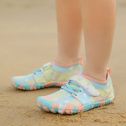 Children's Outdoor Wading Shoes Quick Dry Breathable Beach Shoes For Kids Boys Girls Anti-Slip Rubber Sole Hook and Loop Summer Water Shoes