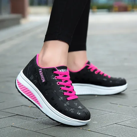 Women's Rocking Shoes Thick Sole Casual Sports Shoes Outdoor Fashion Breathable Platform Sneakers For Ladies Plus Size