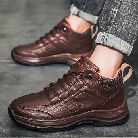 Men's British Style Casual Leather Shoes Synthetic Leather Lace-Up Winter Warm Faux Fur Lining Non-Slip Fashion Sneakers For Men