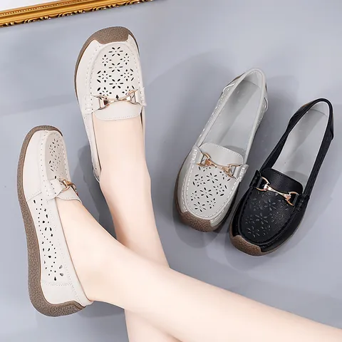 Damen Casual Hollow Out Loafer Atmungsaktive Slip On Moccasins Mit Metallschnalle Flacher Absatz Komfortable Wanderschuhe Für Damen