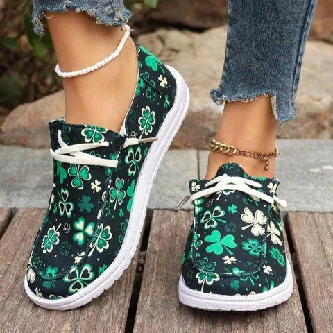 Women's St. Patrick's Day Clover Print Canvas Shoes Casual Slip-on Sneakers Round Toe Korean Fashion Large Size Flat Loafers