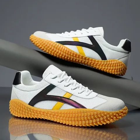 Unisex Breathable Mesh Casual Sneakers 2025 Spring Summer Lightweight Non-Slip Sports Running Shoes Fashion Couple Low Top Board Shoes