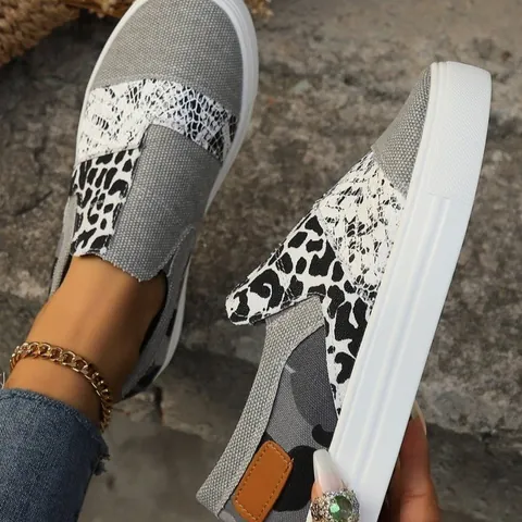 Women Casual Loafers Thick Sole Colorblock Canvas Shoes Patchwork Animal Leopard Snake Print Fashion Flat Sneakers Streetwear