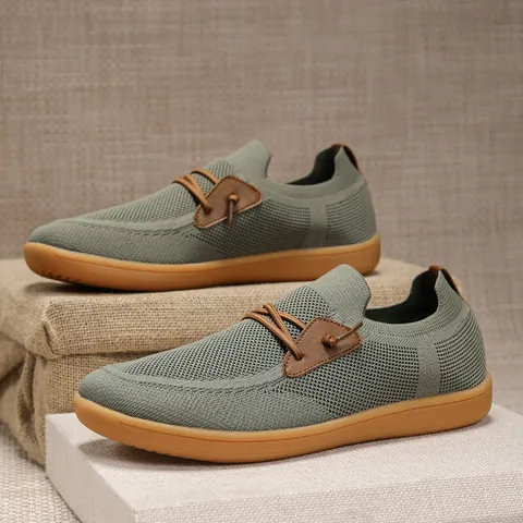Chaussures de Marche Décontractées pour Hommes Respirant Fly-Knit à Enfiler Bout Large Léger Confortable Chaussures Quotidiennes Semelle en Caoutchouc
