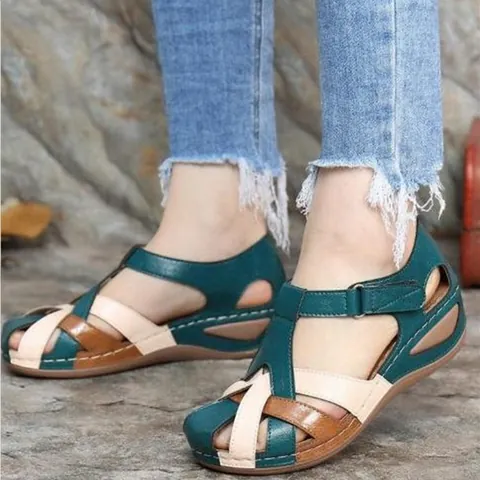Women Vintage Wedge Sandals Patchwork Cow Suede Round Toe Hollow Out Roma Shoes Cross Buckle Summer Leisure Outdoor Wedge Sandals