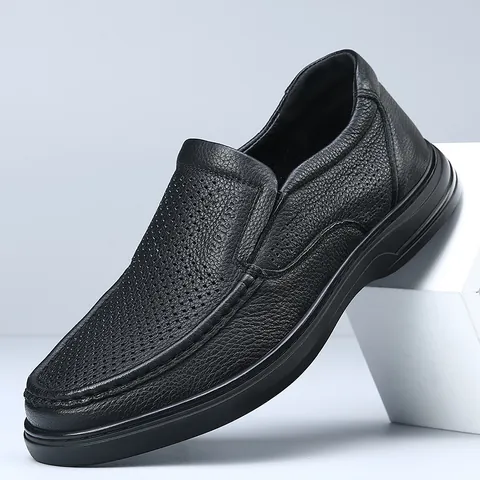 Chaussures en Cuir Véritable Décontractées Ajourées pour Hommes Été Respirant Première Couche de Cuir de Vachette Semelle Souple Sandales Sans Lacets