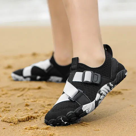 Outdoor Water Shoes Men Women Breathable Wading Sneakers Non-Slip Swimming Shoes Couples Kids Beach Aqua Shoes Rubber Sole