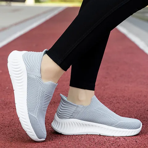 Chaussures de Marche Décontractées en Maille Fly Knit pour Femmes et Hommes Semelle Souple Slip On Baskets Respirantes