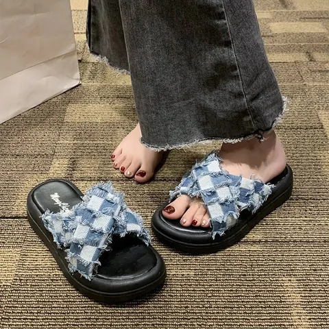 Women Canvas Plaid Crisscross Straps Slide Sandals Frayed Edges Platform Summer Casual Open Toe Outdoor Beach Slippers Shoes