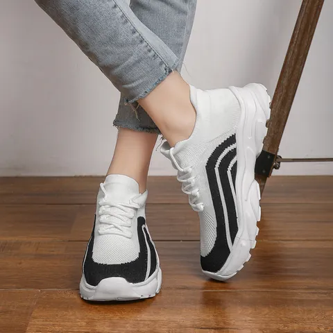Sneakers in Maglia Traspirante da Donna Suola Spessa Scarpe Sportive Casual Scarpe da Camminata Leggere Primavera Autunno